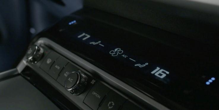 伟巴斯特的极致天窗工艺新葡京娱乐场app遇见(图14)